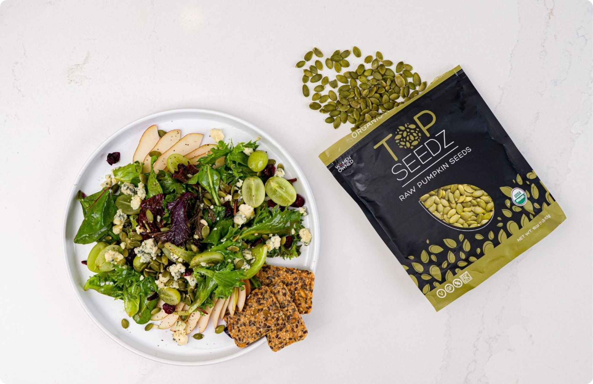 Field Green &amp; Pear Salad &ndash; Top Seedz